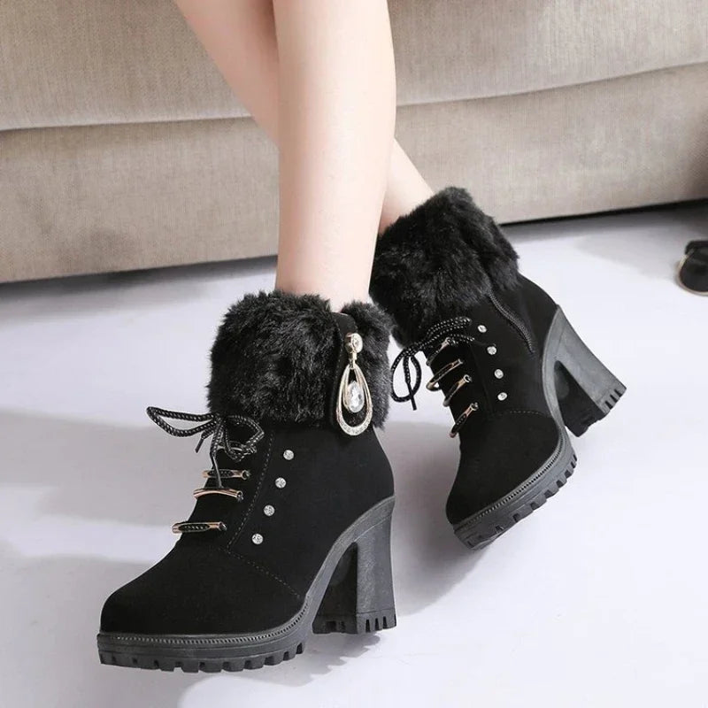 Bota Feminina de Inverno em Couro Legítimo - Glacia