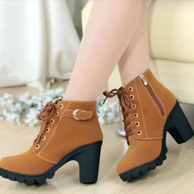 Bota Feminina de Inverno em Couro Legítimo - Frost